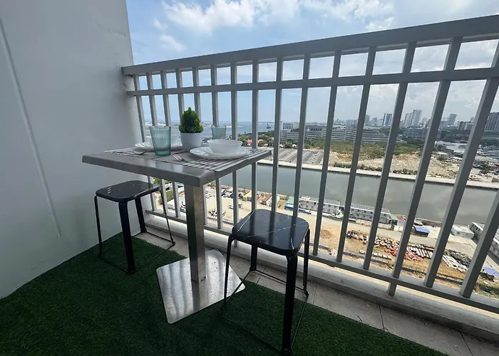 2br Ktv In Moa Smx Okada, Near Airport