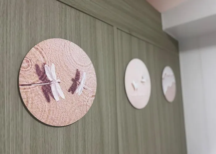 2br Ktv In Moa Smx Okada, Near Airport Manila